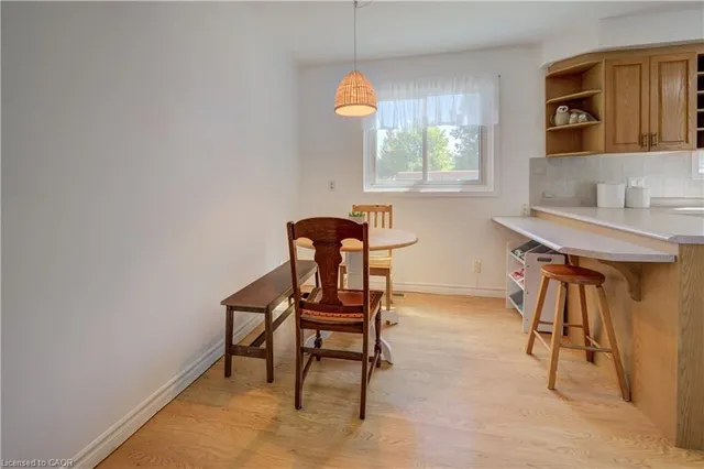 Additional image 12 of 73 Overlea Dr