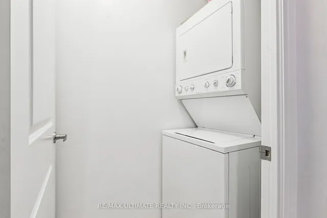 Additional image 23 of 35 Hayden St Unit 1002