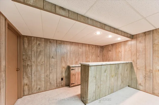Additional image 36 of 21 Whitehorn Cres