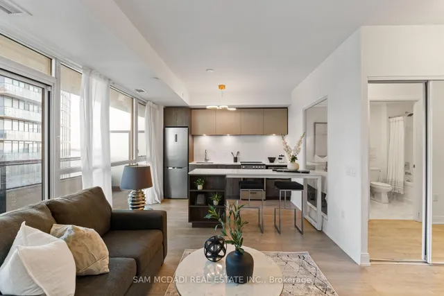 Additional image 19 of 65 Annie Craig Dr Unit 1405