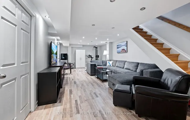 Additional image 39 of 57 Golden Appleway Unit 111