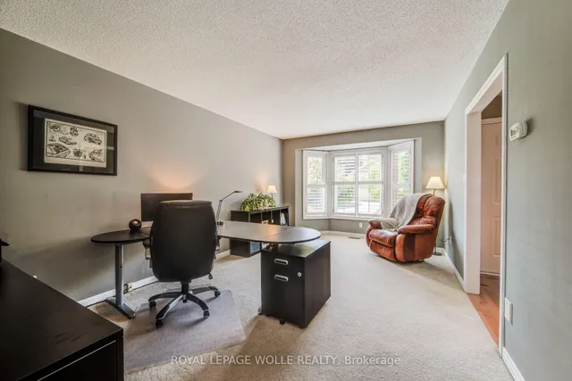 Additional image 13 of 33 Tinatawa Crt