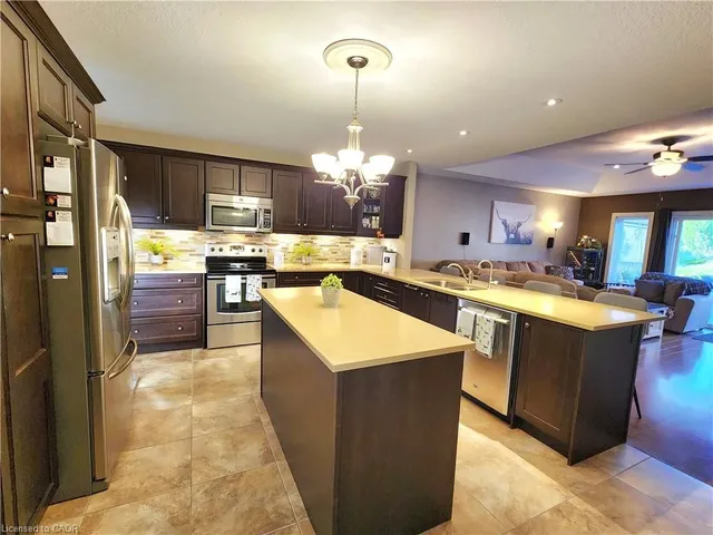 Additional image 6 of 501 Isaiah Cres