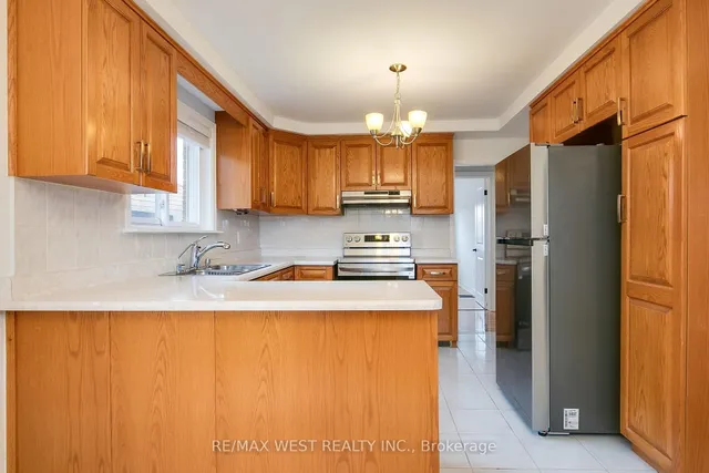 Additional image 10 of 50 Larchmere Ave