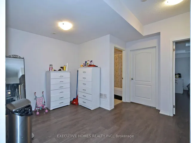 Additional image 18 of 8825 Sheppard Ave