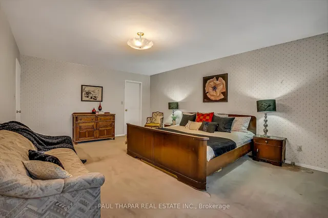 Additional image 17 of 17 Dolan Gate