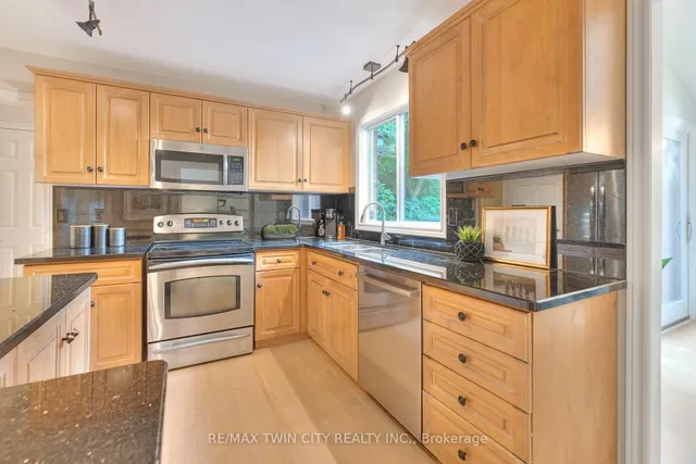 Additional image 21 of 19 Huntingwood Crt