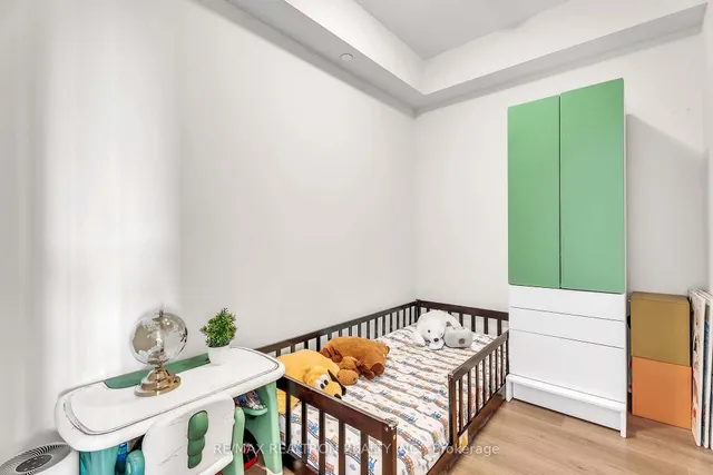 Additional image 17 of 15 Ellerslie Ave Unit 507