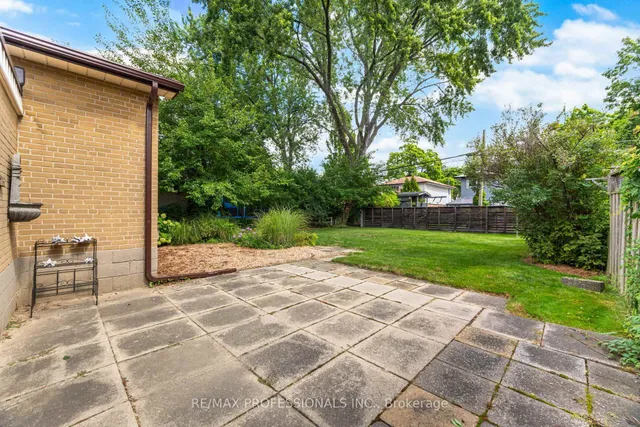 Additional image 32 of 23 Cotman Cres