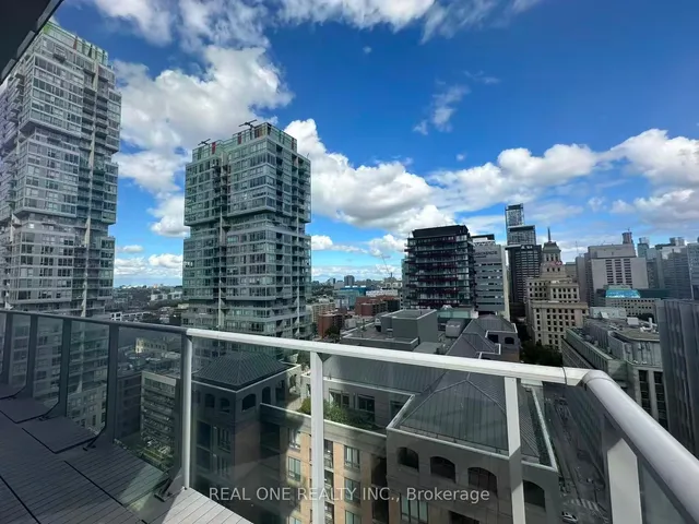 Additional image 9 of 126 Simcoe St Unit 2007