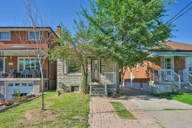20 East Dr