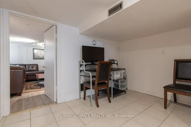 Additional image 24 of 281 Boon Ave