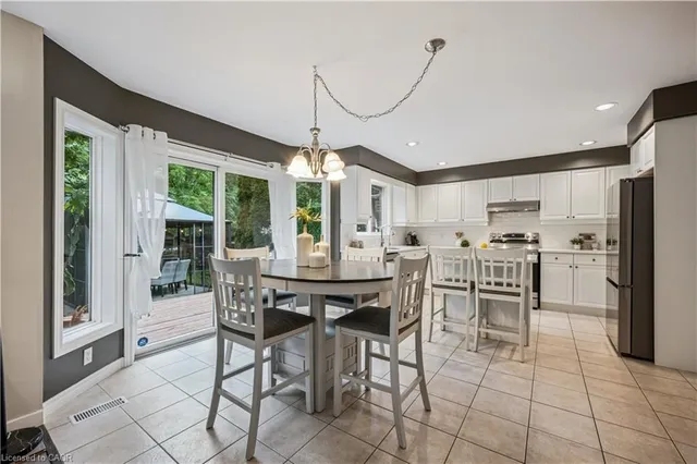 Additional image 45 of 533 Rush Meadow Cres
