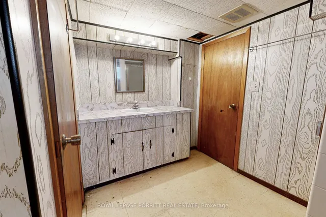 Additional image 37 of 18 Stephen Dr