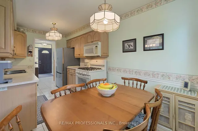 Additional image 13 of 15 Raintree Path