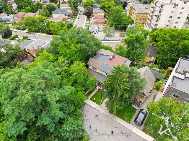 Additional image 28 of 11 Humber Hill Ave