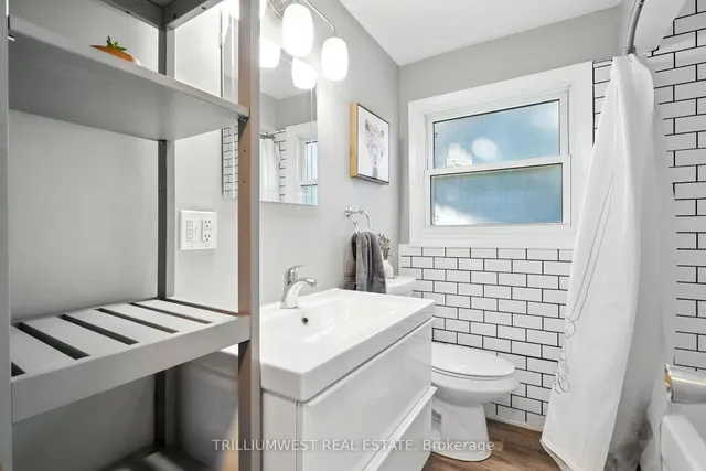 Additional image 37 of 154 Montgomery Rd