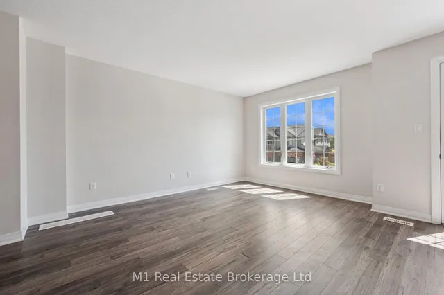 Additional image 10 of 13 Meadowridge St