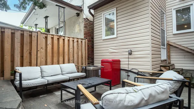 Additional image 34 of 1598 Dufferin St