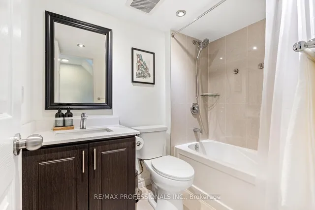 Additional image 19 of 55 Turntable Cres Unit 70