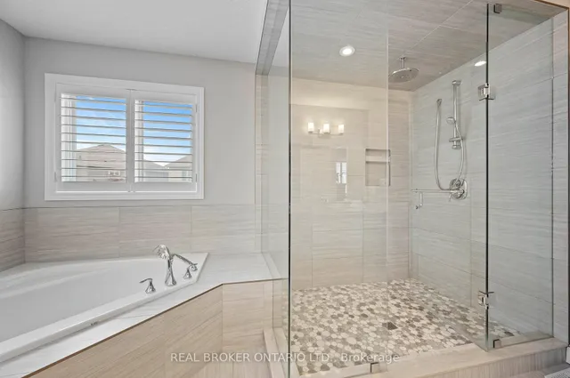 Additional image 25 of 70 Pioneer Tower Rd