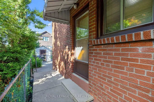 Additional image 44 of 8 Cross St