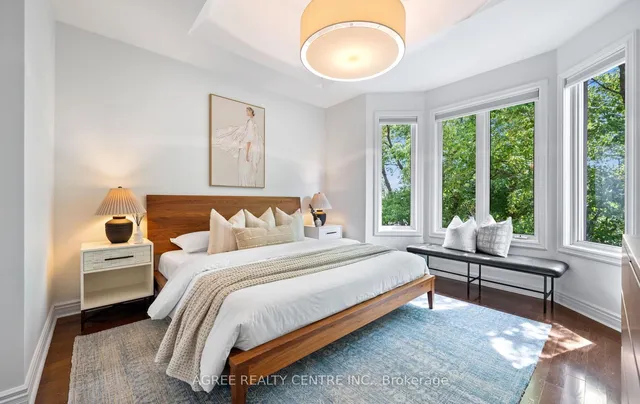 Additional image 19 of 179 Glengarry Ave