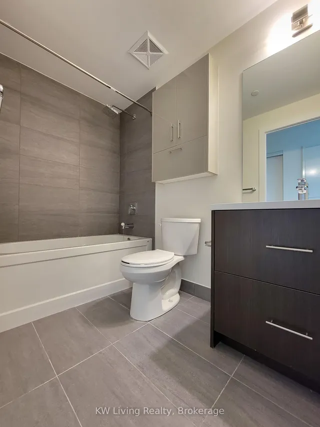 Additional image 5 of 188 Fairview Mall Dr Unit 1805