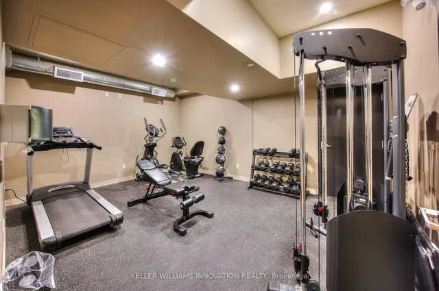 Additional image 16 of 690 King St Unit 622