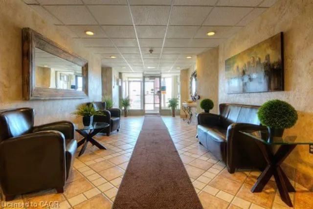Additional image 9 of 55 Green Valley Dr Unit 1009