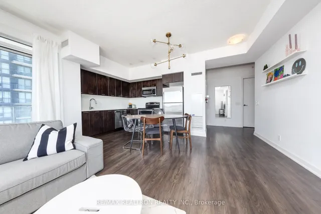 Additional image 6 of 2220 Lakeshore Blvd Unit 1607