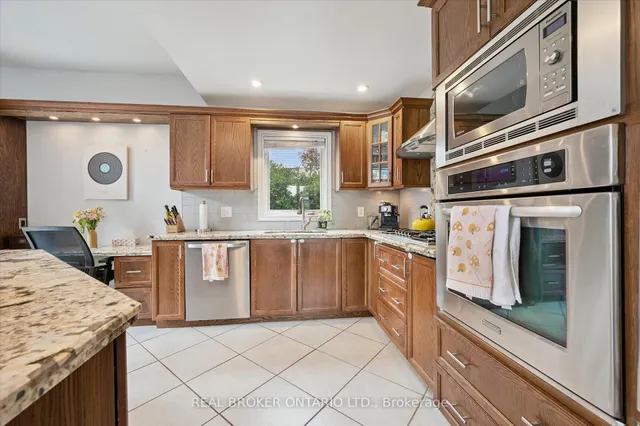 Additional image 16 of 18 Pearwood Crt