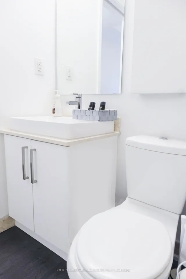 Additional image 10 of 12 York St Unit 4908