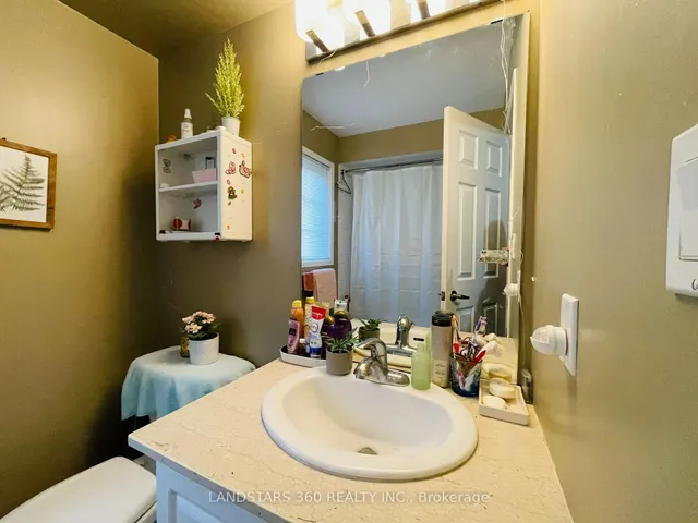 Additional image 9 of 109 The Queensway Unit #108