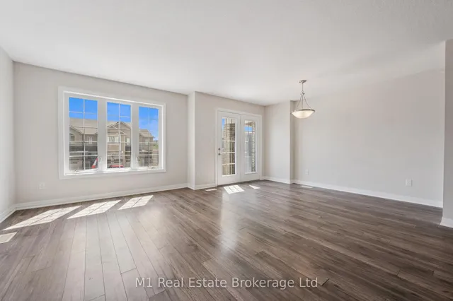 Additional image 12 of 13 Meadowridge St