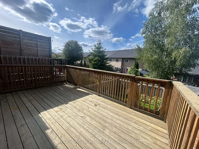 Additional image 26 of 972 Zeller Cres