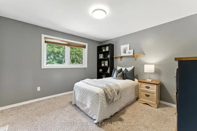 Additional image 19 of 33 Shadywood Cres