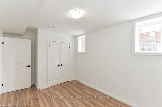 Additional image 33 of 46 Franklin St