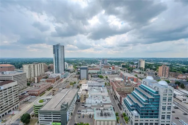 Additional image 39 of 55 Duke St Unit 323