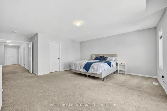 Additional image 17 of 326 Moorlands Cres