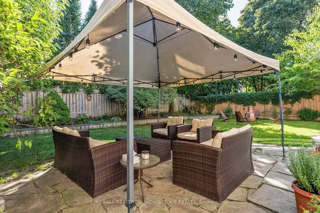 Additional image 43 of 12 Addison Cres