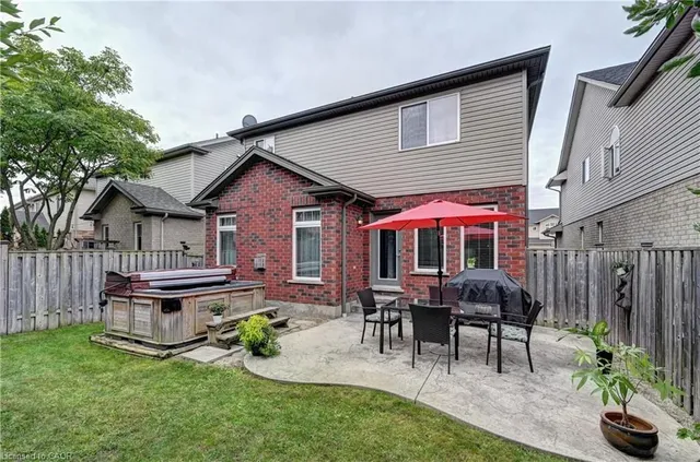 Additional image 47 of 72 Helena Feasby St