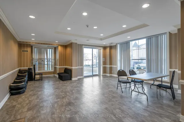 Additional image 41 of 6 Rosebank Dr Unit 15A