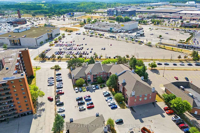 Additional image 20 of 3085 Kingsway Dr Unit 56