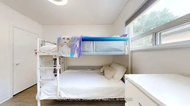 Additional image 13 of 48 Acorn Ave