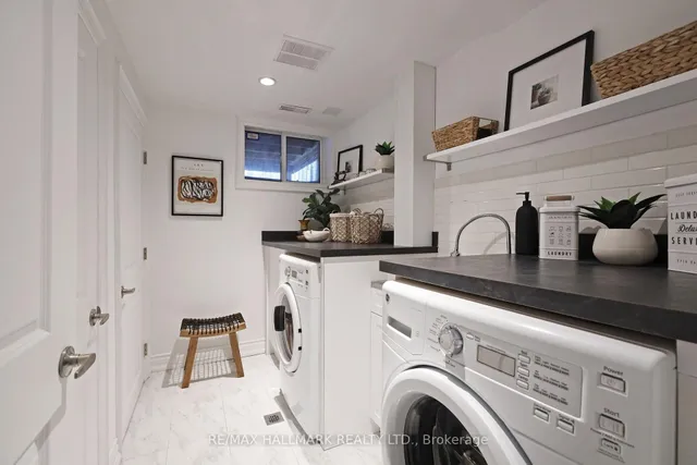 Additional image 33 of 242 Springdale Blvd