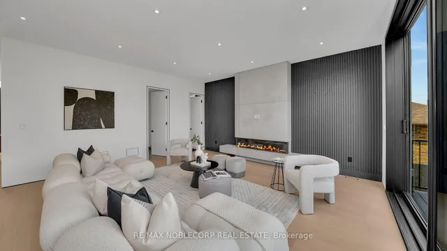 Additional image 12 of 16 Deevale Rd