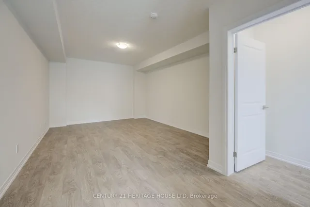 Additional image 35 of 682 Benninger Dr