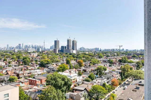 Additional image 17 of 812 Lansdowne Ave Unit 1304