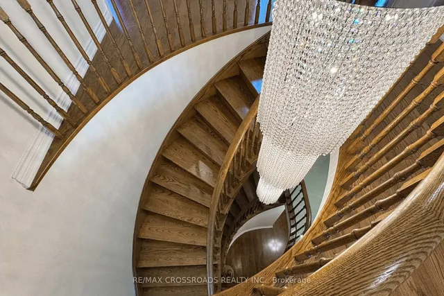 Additional image 17 of 58 Cosmic Dr